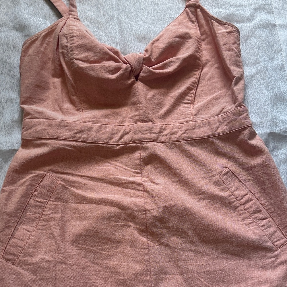 Elegant Pink Dress - Picture 3 of 7